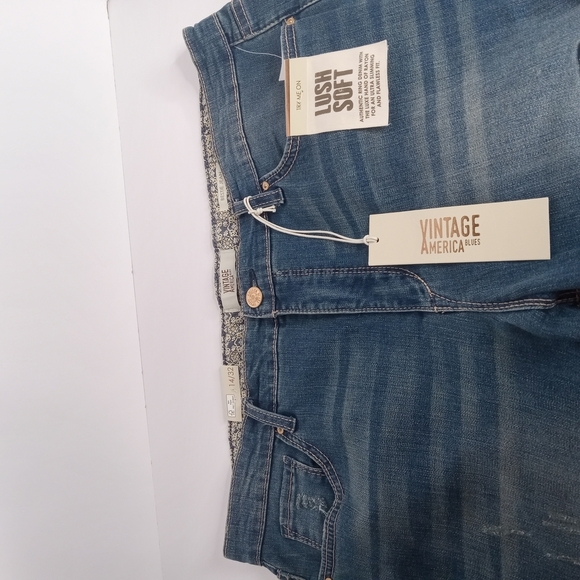 VINTAGE AMERICA BLUES WOMEN'S BLUE JEANS SIZE 14R NWT‎ WAIST MEASURES 19.5" - Picture 9 of 16